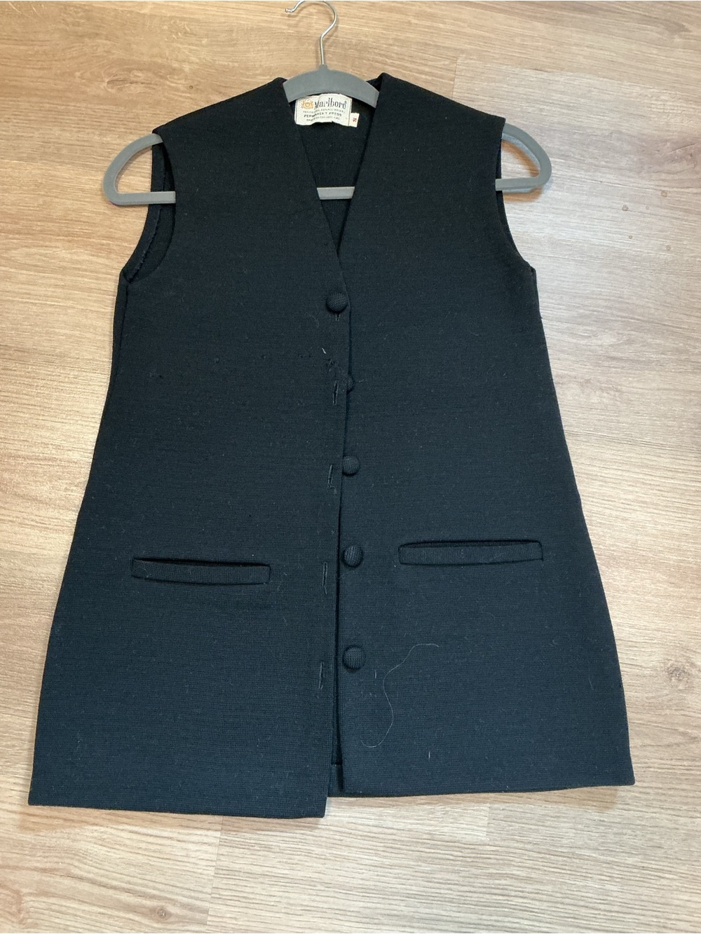 Vintage Marlboro women’s black vest size small